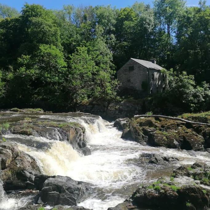 Cottage By The River In Cenarth With Fishing And Wifi Buitenkant foto